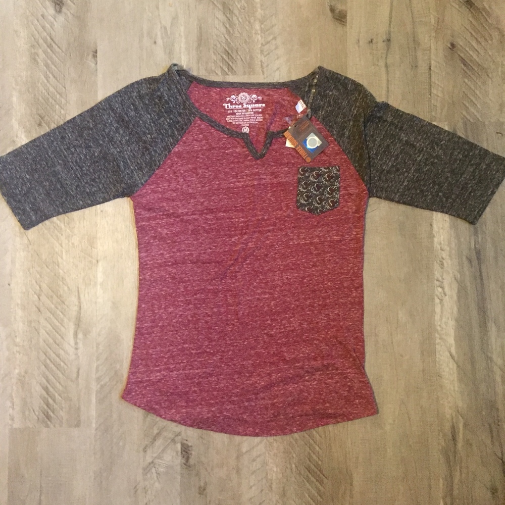 Gamecock quarter length t-shirt